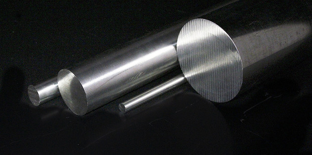 RF_Bolt_1276x850 RF_Bolt_1276x850
