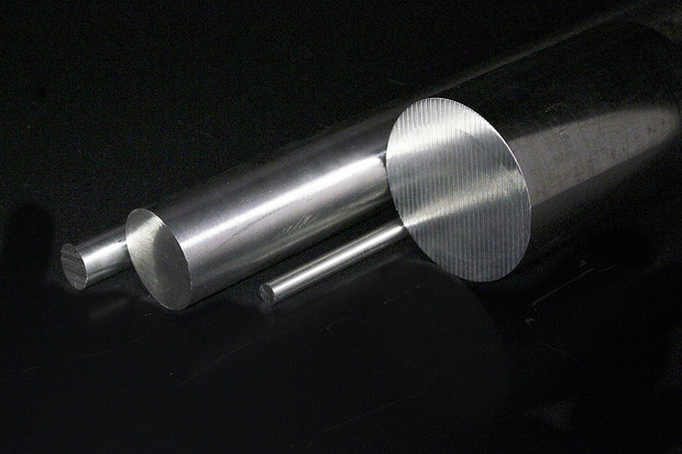 RF_Bolt_1276x850 RF_Bolt_1276x850